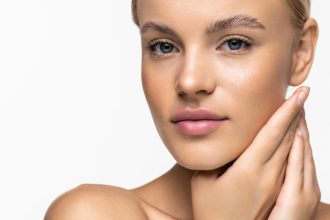 Vieillissement de la peau : comment s'entourer des bons professionnels ?